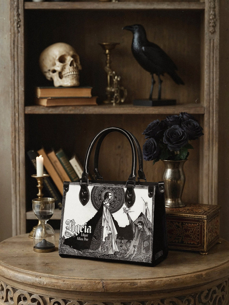 "Ligeia" - Black Interior - Small Leather Handbag